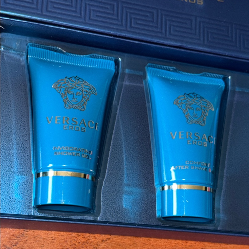 NEW Versace Eros Gift Set For Men Cologne, After Shave & Shower Gel DELUXE SIZE - Picture 4 of 7